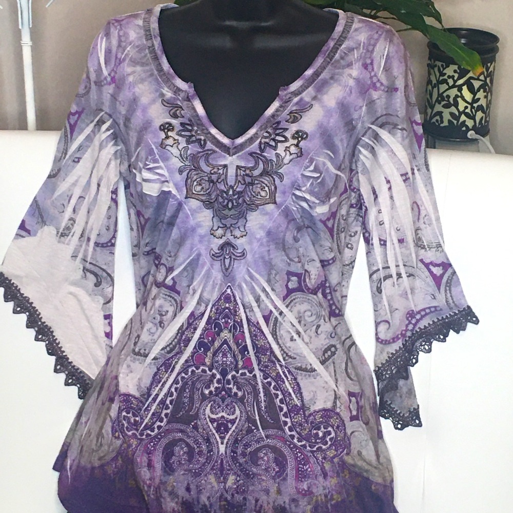 Women’s blouse